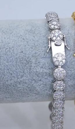 R&T Jewelry Co. Iced Moissanite Tennis Bracelet – 925 Silver (Gold, Silver, Rose Gold)